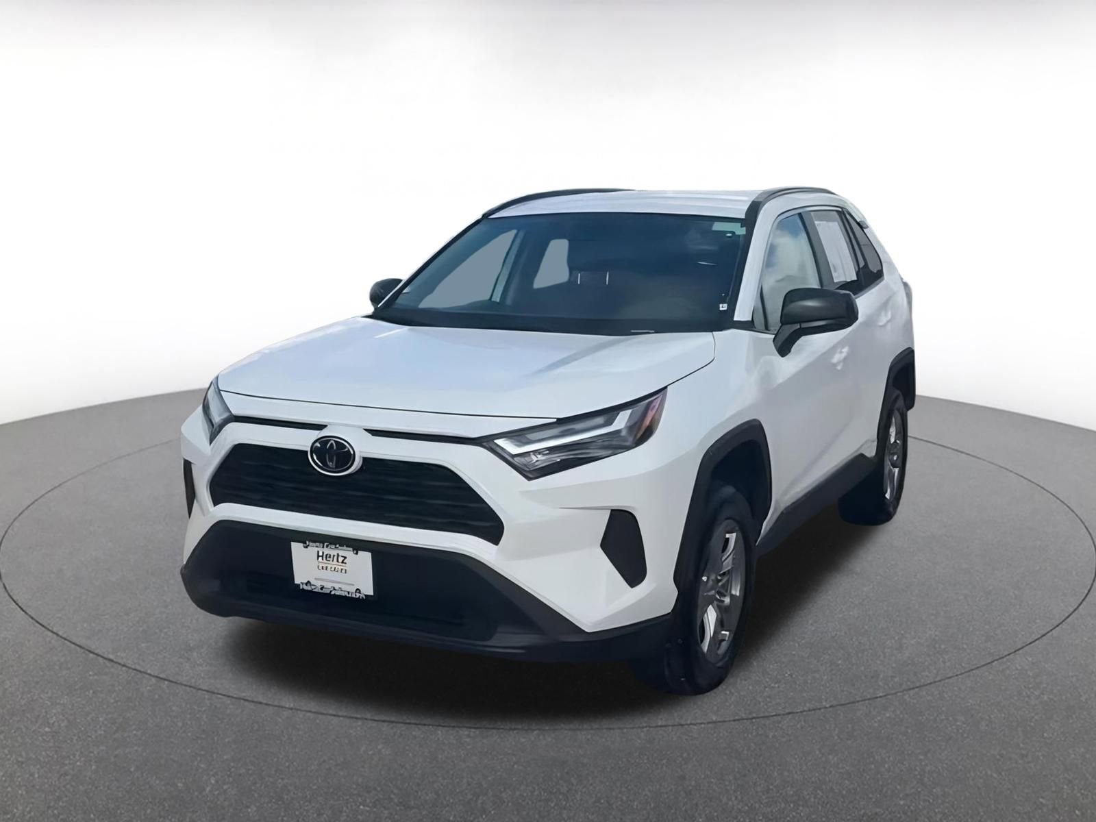 Used 2025 Toyota RAV4 LE image 7