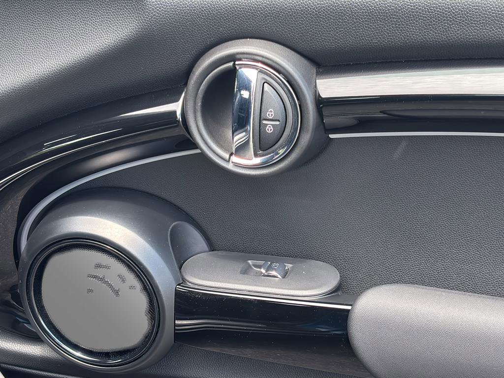Used 2023 MINI Cooper SE FWD image 37
