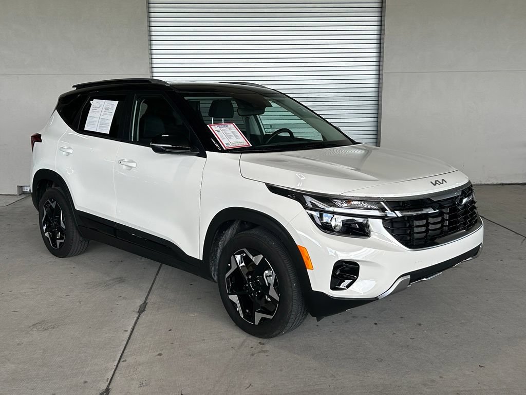Used 2026 Kia Seltos S FWD image 2