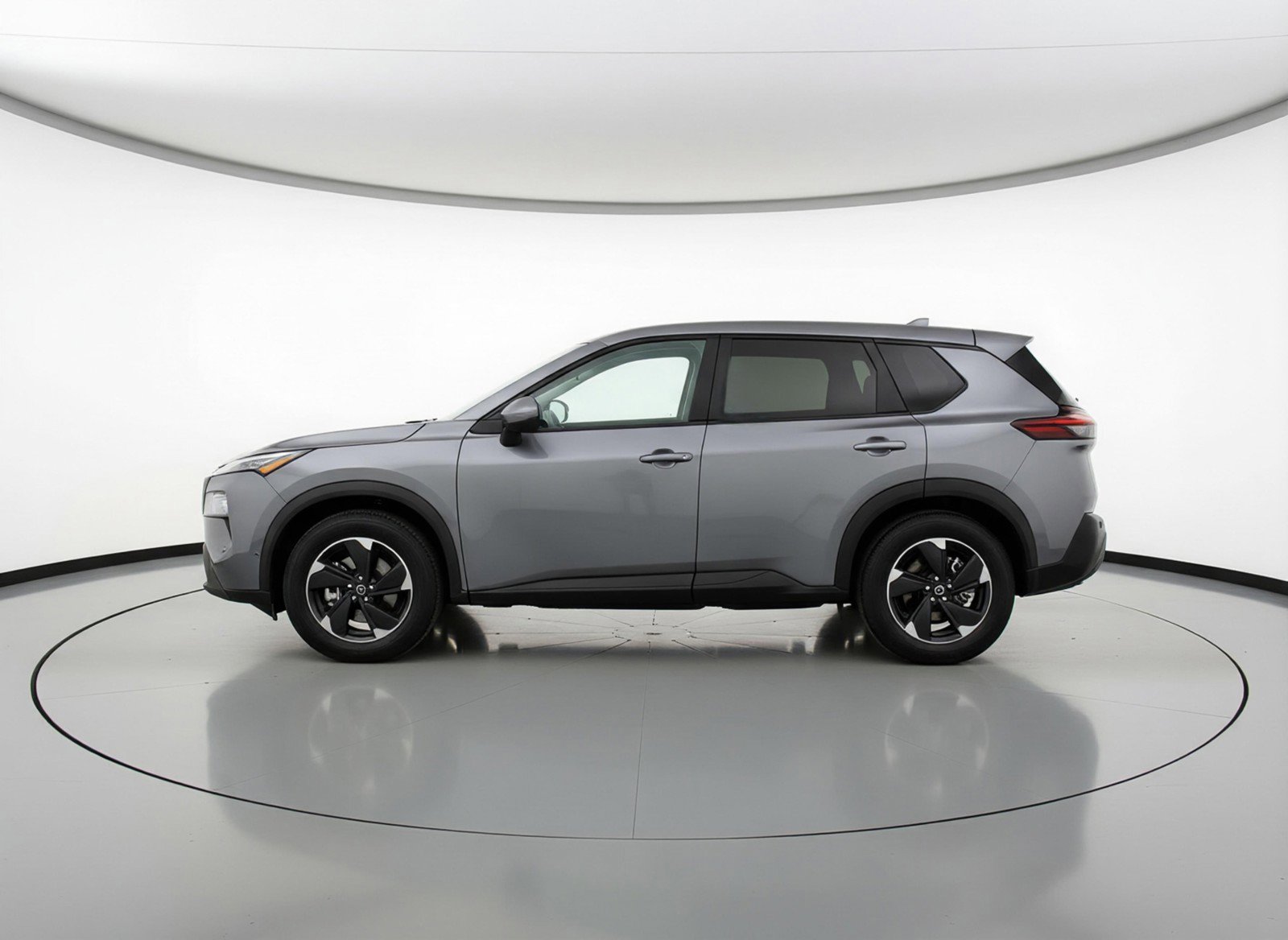 Used 2025 Nissan Rogue SV FWD image 5