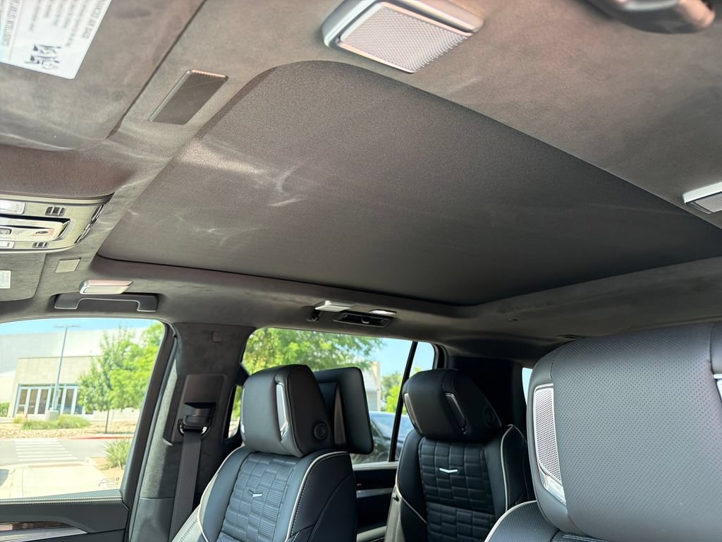 New 2026 Cadillac Escalade ESV Platinum Sport AWD/4WD image 29