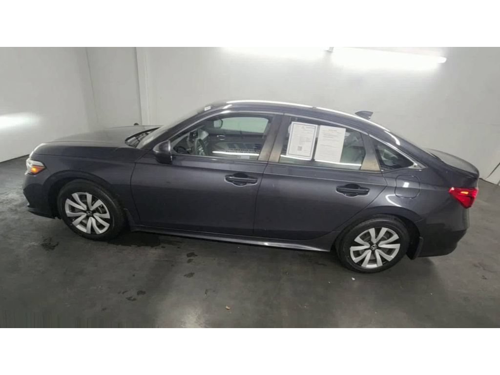 Certified 2022 Honda Civic LX image 5