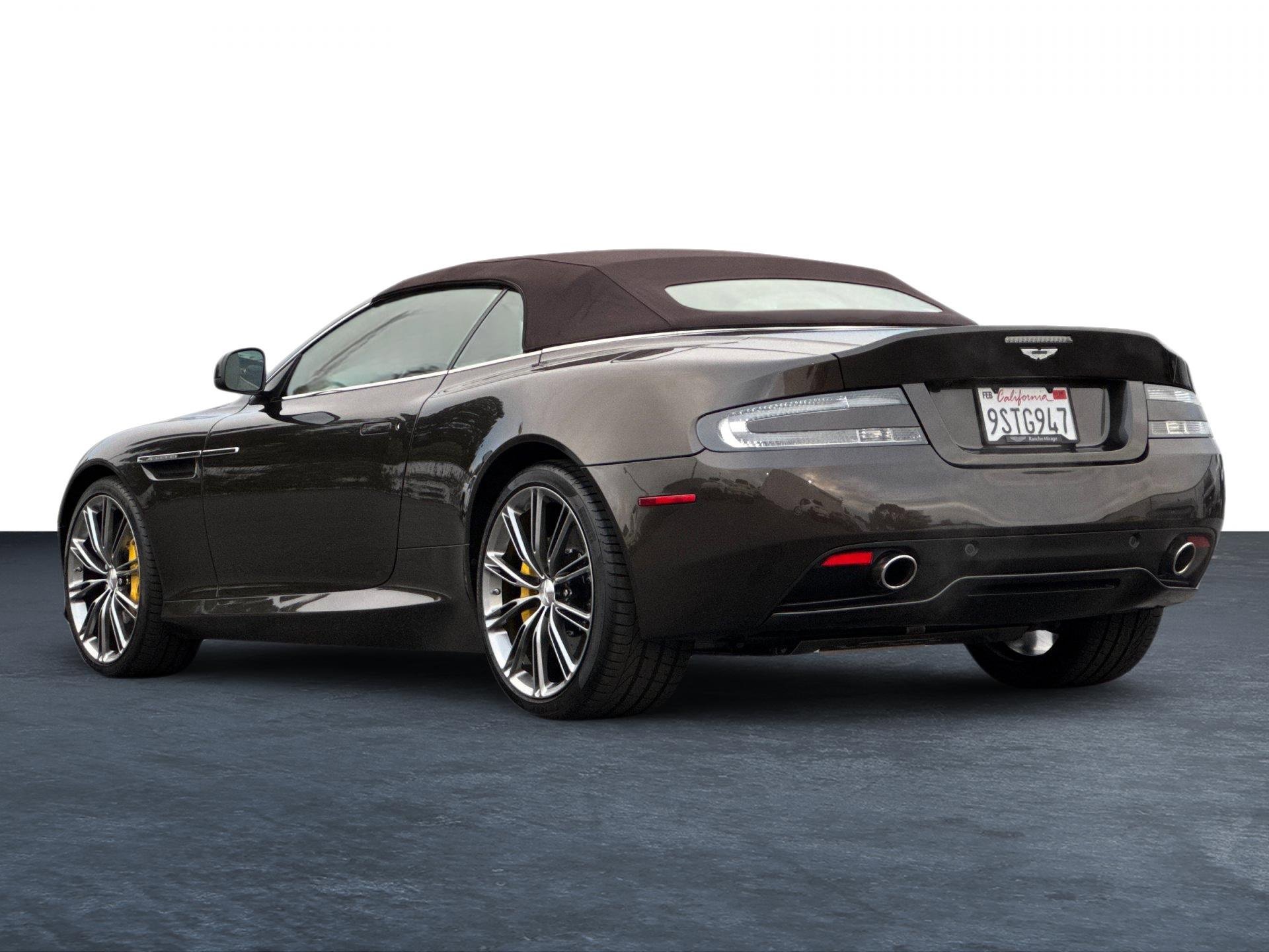 Used 2014 Aston Martin DB9 Volante image 2