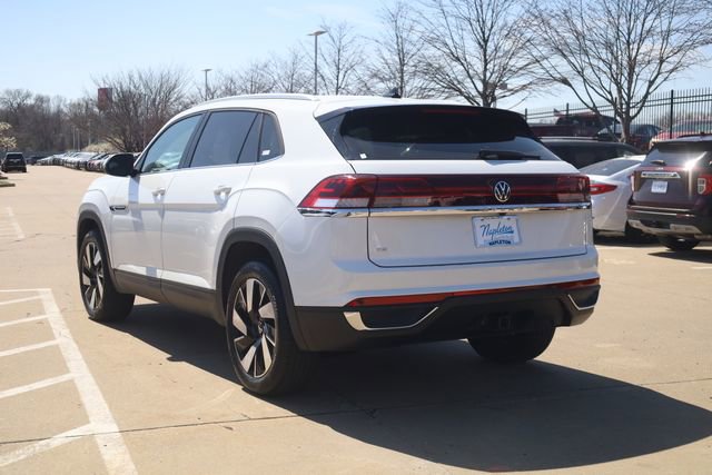 Used 2025 Volkswagen Atlas Cross Sport SE image 5