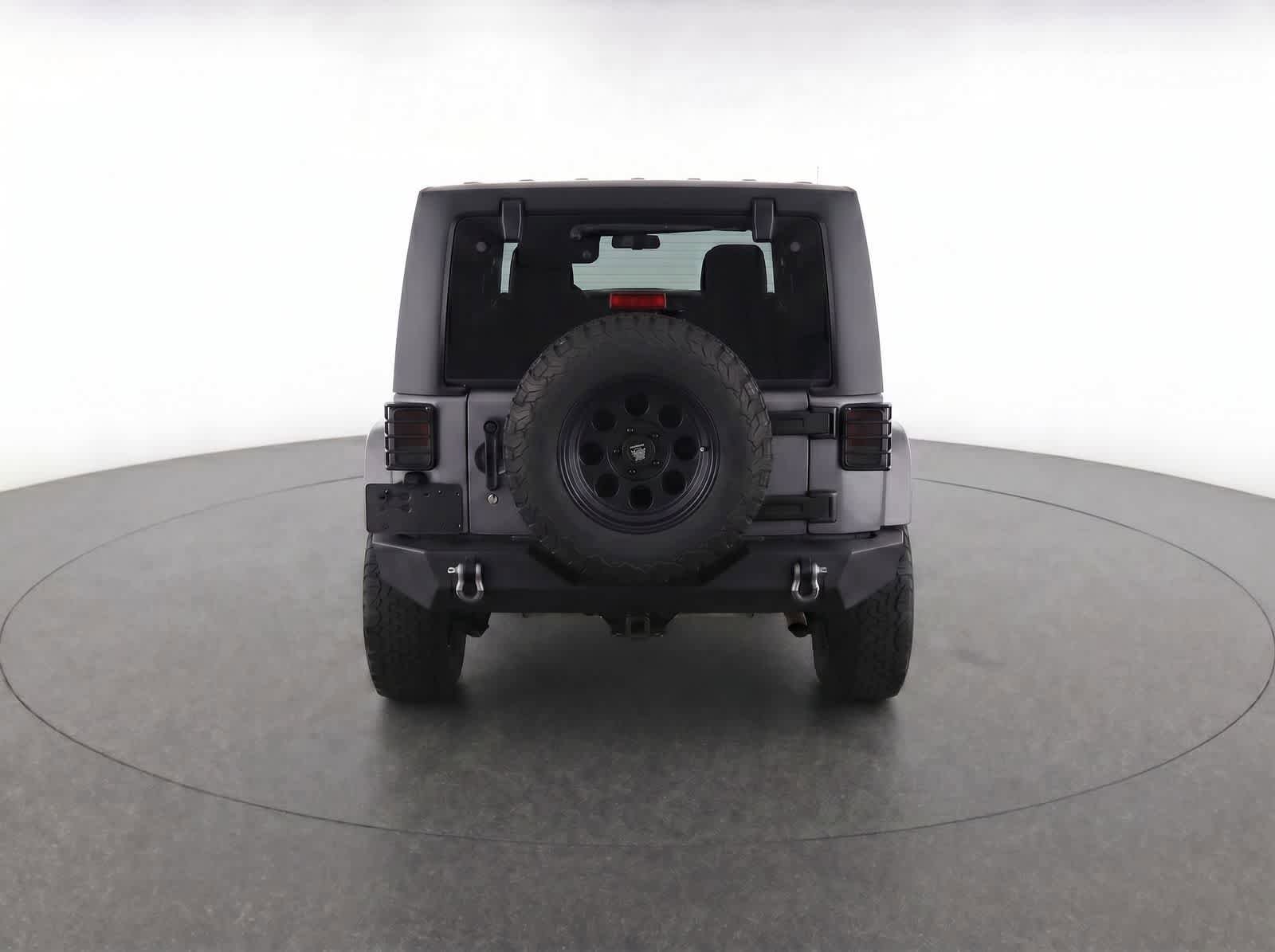 Used 2014 Jeep Wrangler Unlimited Sahara w/ Connectivity Group AWD/4WD image 7
