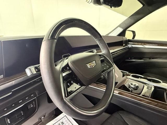 Certified 2025 Cadillac Escalade Sport Platinum w/ LPO, ONYX Package AWD/4WD image 12