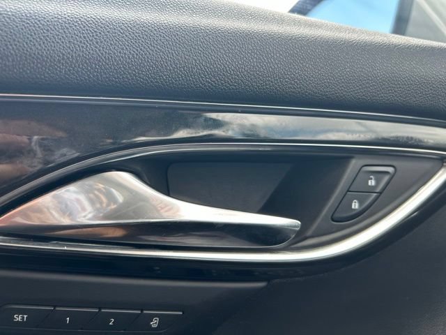 Used 2024 Buick Envision Preferred AWD/4WD image 19