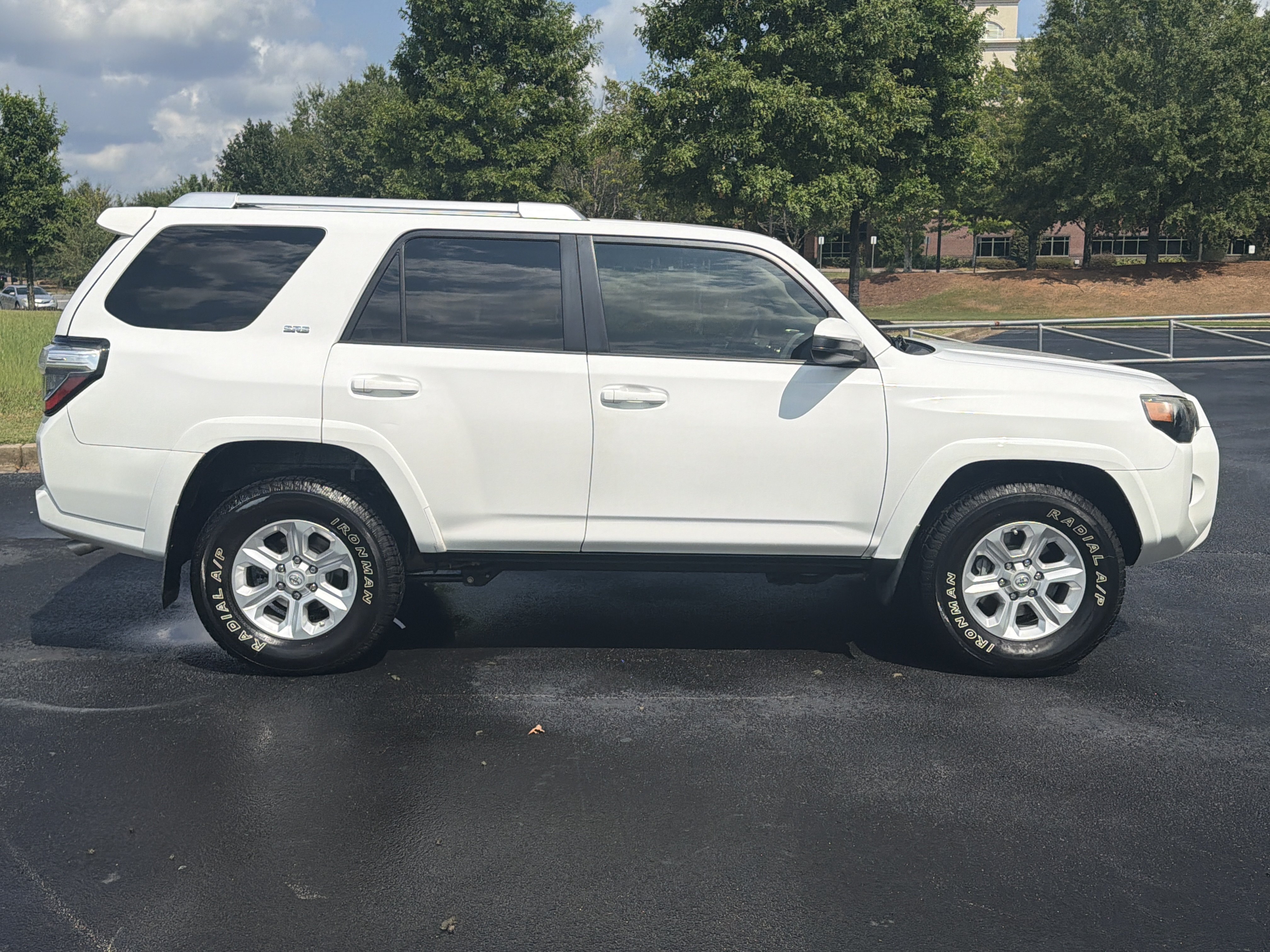 Used 2015 Toyota 4Runner SR5 RWD image 10
