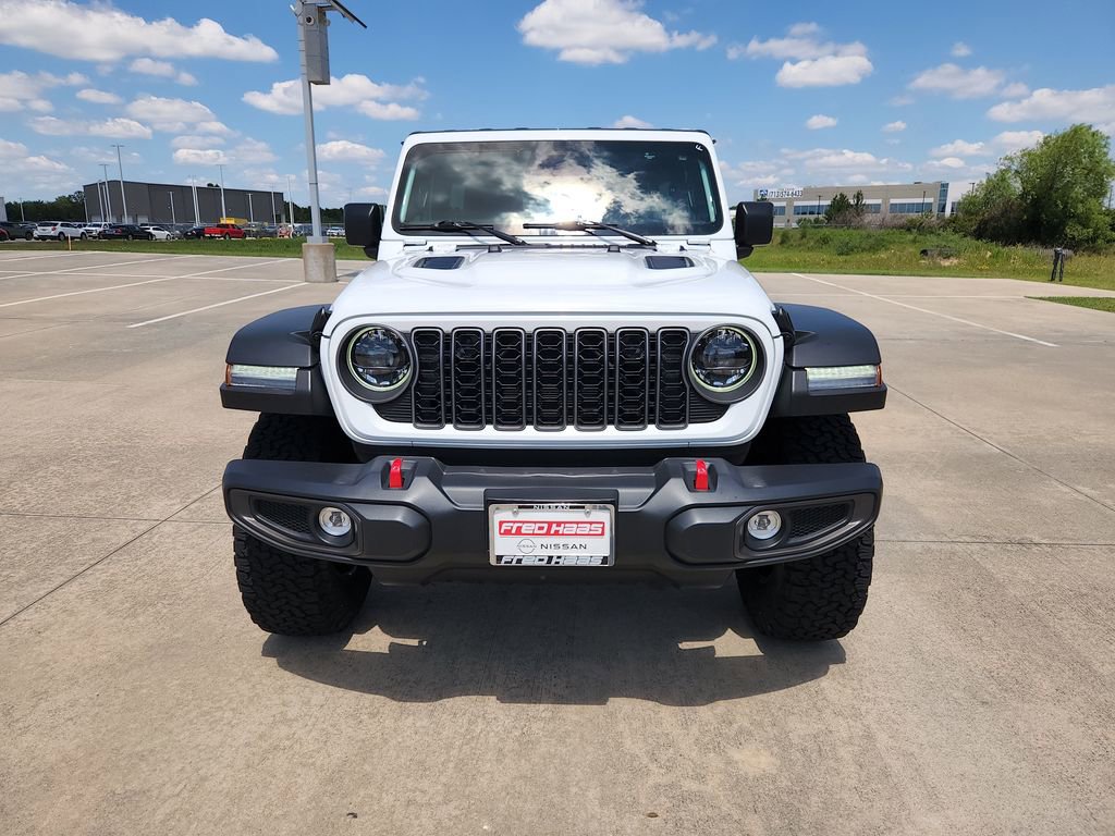 Used 2025 Jeep Wrangler Unlimited Rubicon AWD/4WD image 9
