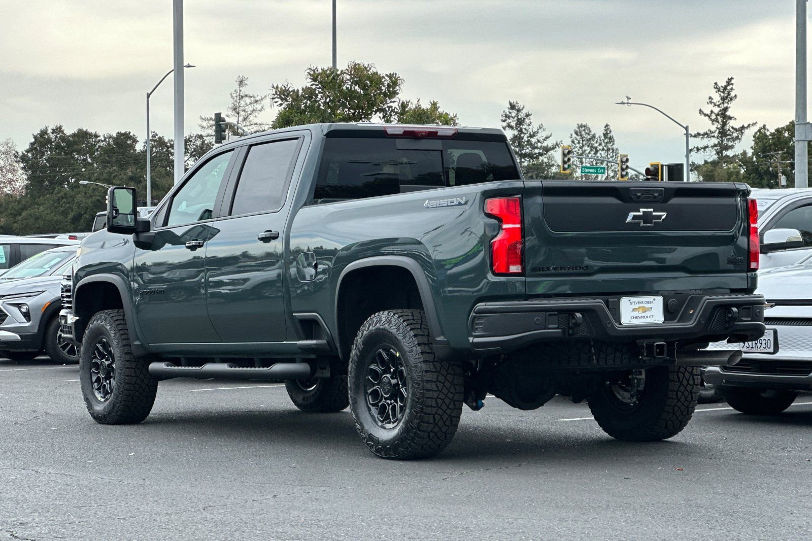 New 2026 Chevrolet Silverado 2500 ZR2 w/ ZR2 Bison Edition AWD/4WD image 6