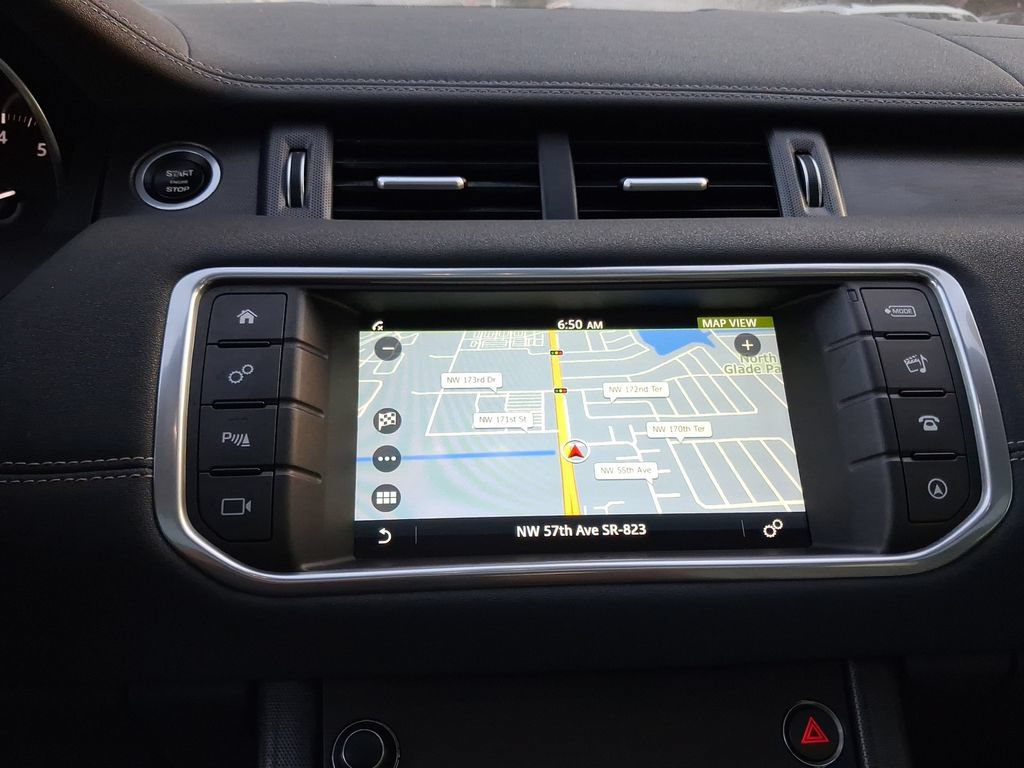 Used 2019 Land Rover Range Rover Evoque SE AWD/4WD image 24