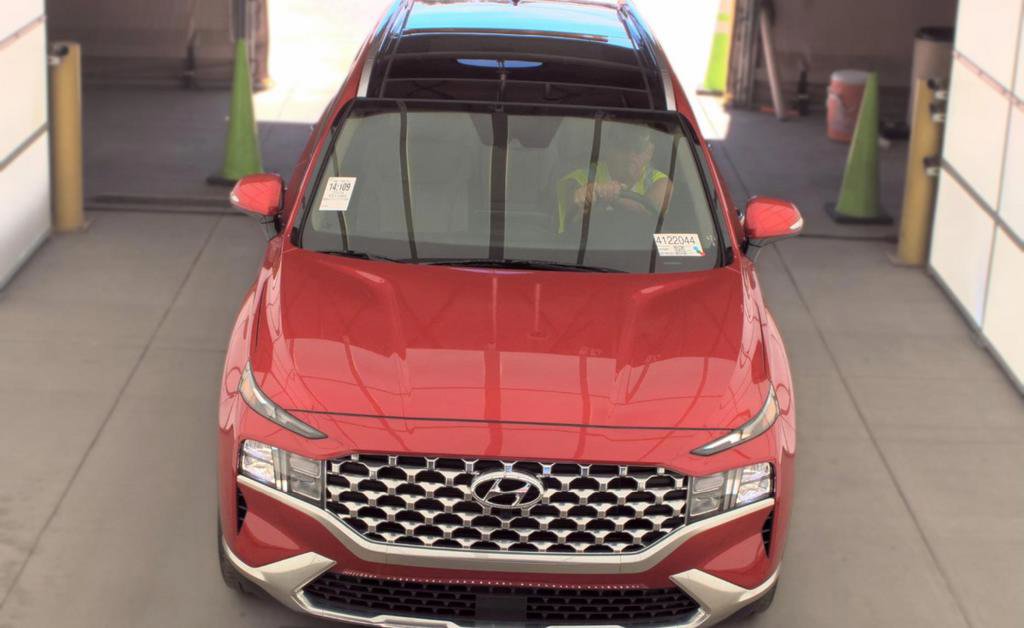 Used 2023 Hyundai Santa Fe SEL w/ Premium Package AWD/4WD image 2