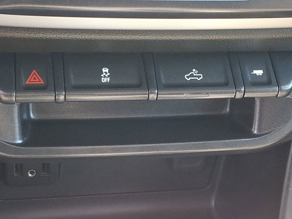 Used 2019 Chevrolet Colorado LT w/ LT Convenience Package AWD/4WD image 28