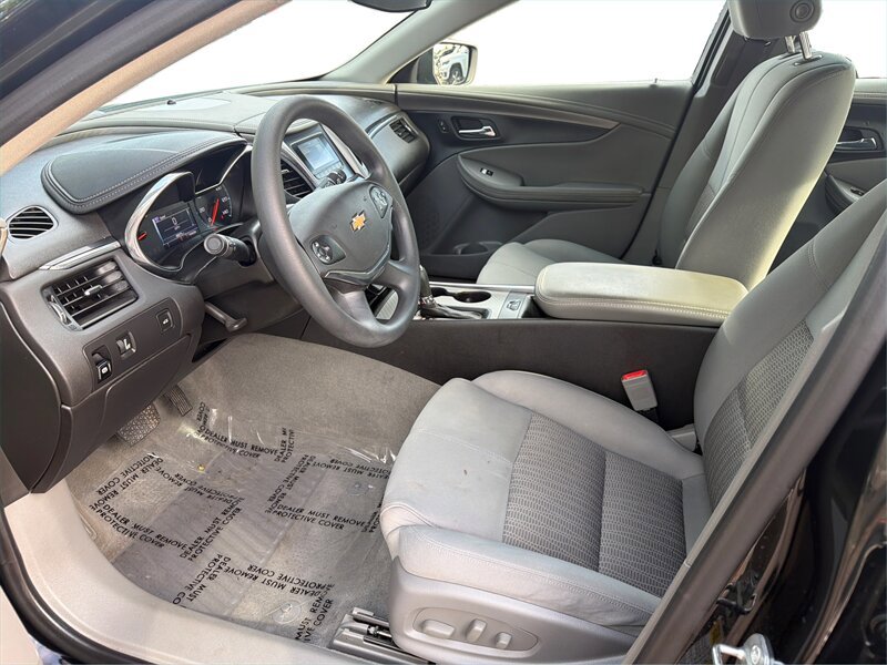 Used 2017 Chevrolet Impala LS FWD image 10