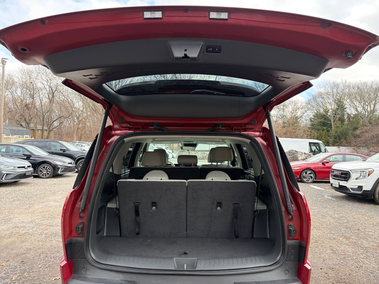 Used 2025 Hyundai Santa Fe SEL image 32