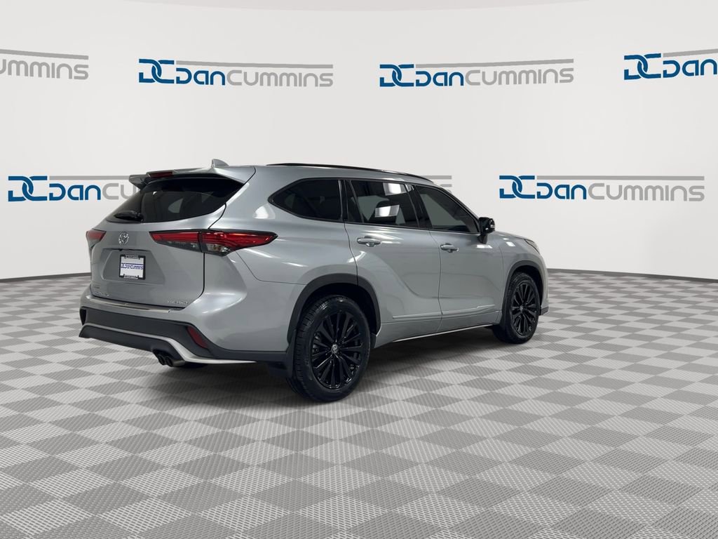 Used 2023 Toyota Highlander XSE AWD/4WD image 8