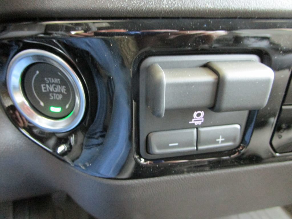 Used 2026 GMC Sierra 1500 SLE AWD/4WD image 49
