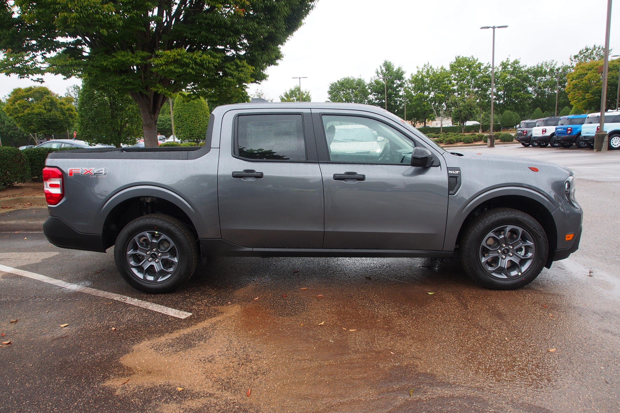 New 2026 Ford Maverick XLT w/ XLT Luxury Package AWD/4WD image 9