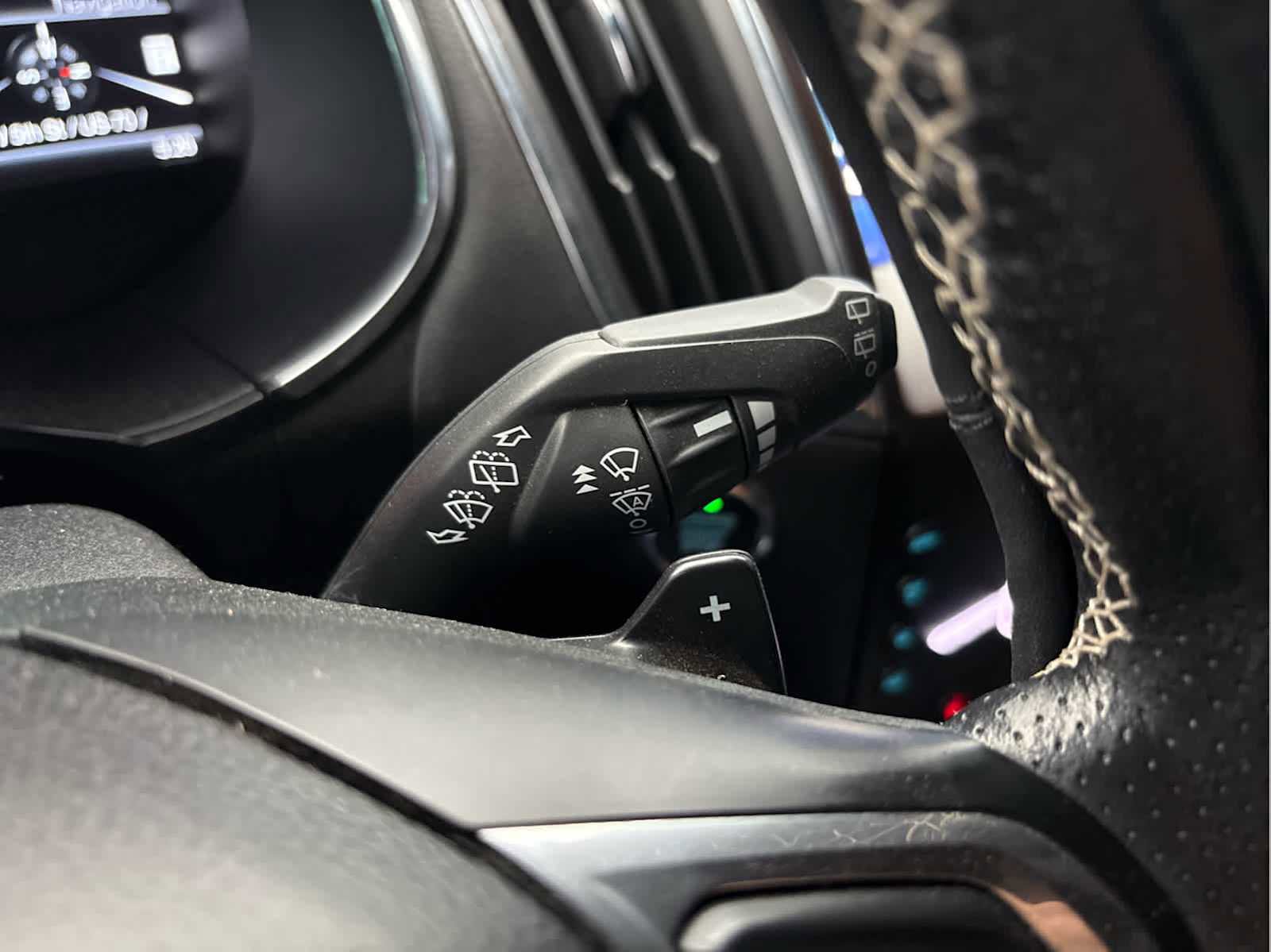 Used 2020 Ford Edge ST w/ Equipment Group 401A AWD/4WD image 27