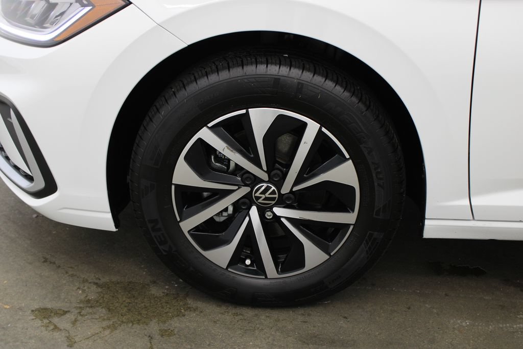 Used 2026 Volkswagen Jetta S FWD image 25