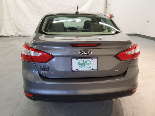 Used 2013 Ford Focus SE w/ SE Winter Pkg FWD image 5