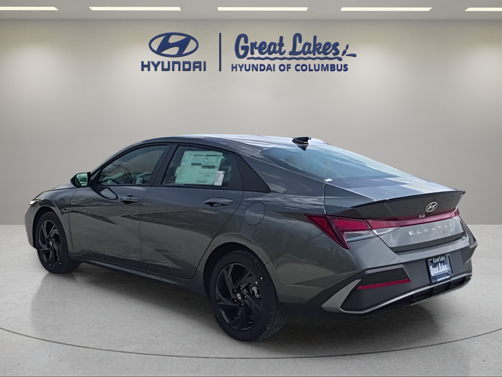 New 2026 Hyundai Elantra Sport FWD image 3