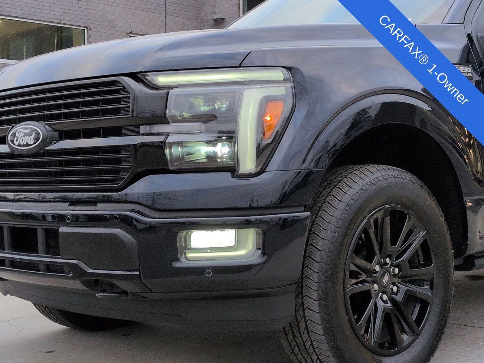 Used 2025 Ford F150 Platinum image 13