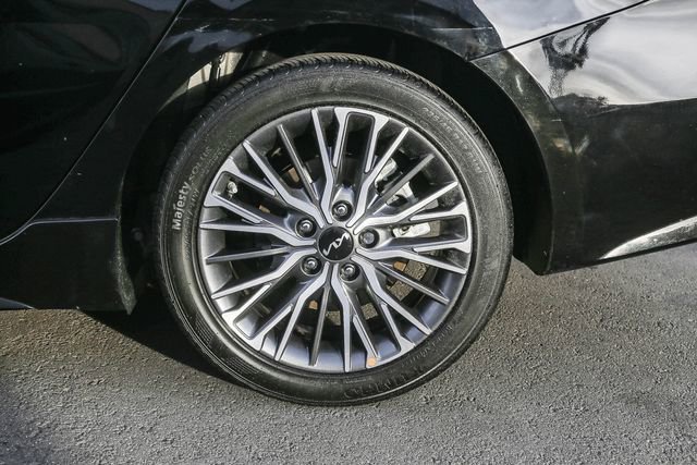 Used 2022 Kia Forte GT-Line w/ GT-Line Premium Package image 12