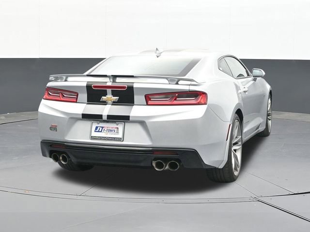 Used 2018 Chevrolet Camaro SS RWD image 13