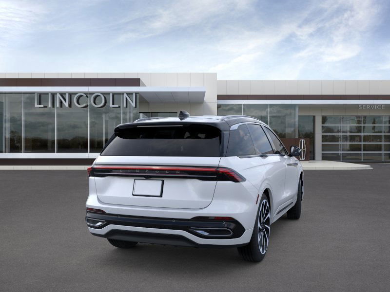 New 2026 Lincoln Nautilus Black Label image 8