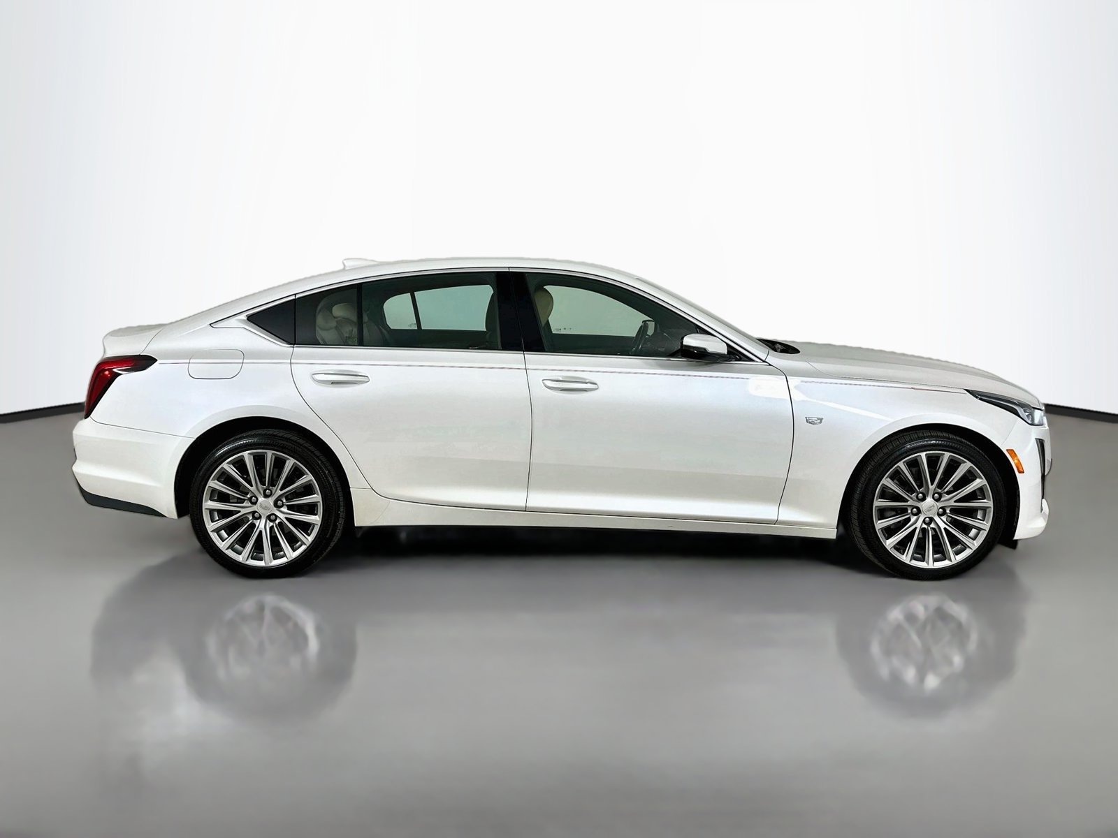Used 2023 Cadillac CT5 Premium Luxury AWD/4WD image 4