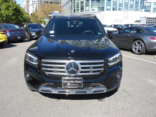 Used 2025 Mercedes-Benz GLB 250 4MATIC image 6