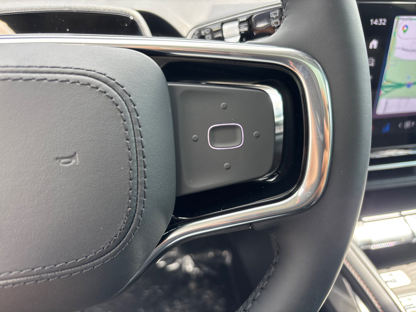 New 2026 Lincoln Nautilus Reserve AWD/4WD image 18