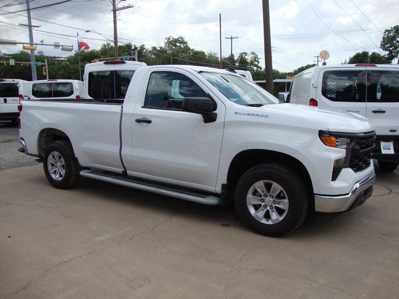 Used 2025 Chevrolet Silverado 1500 W/T RWD image 1