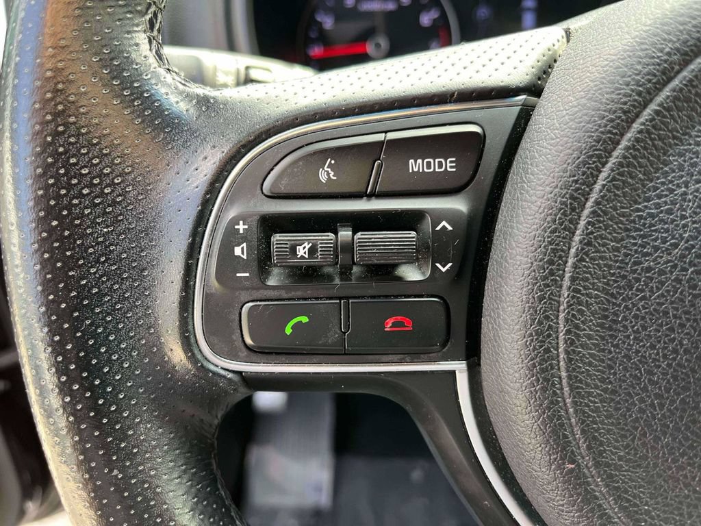 Used 2018 Kia Sportage EX w/ EX Sport Appearance Package FWD image 18