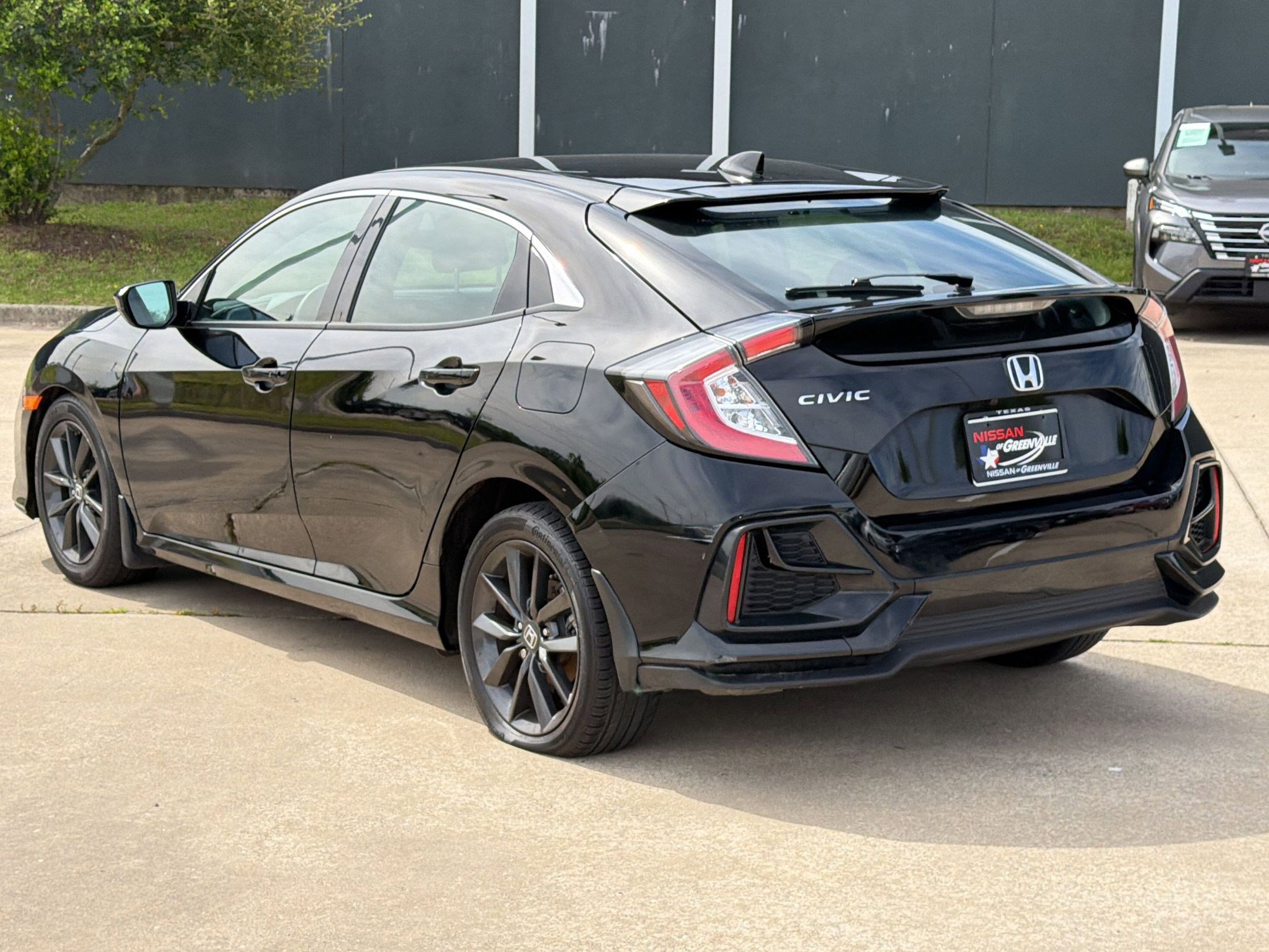 Used 2021 Honda Civic EX image 3