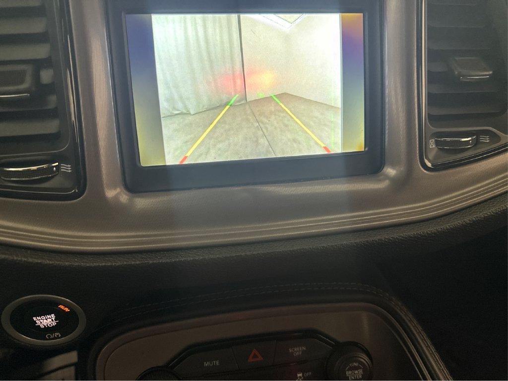 Used 2023 Dodge Challenger SXT RWD image 39
