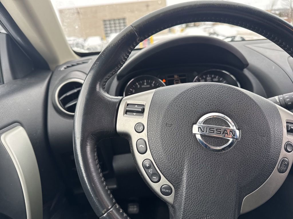 Used 2011 Nissan Rogue SV w/ SL Pkg image 41