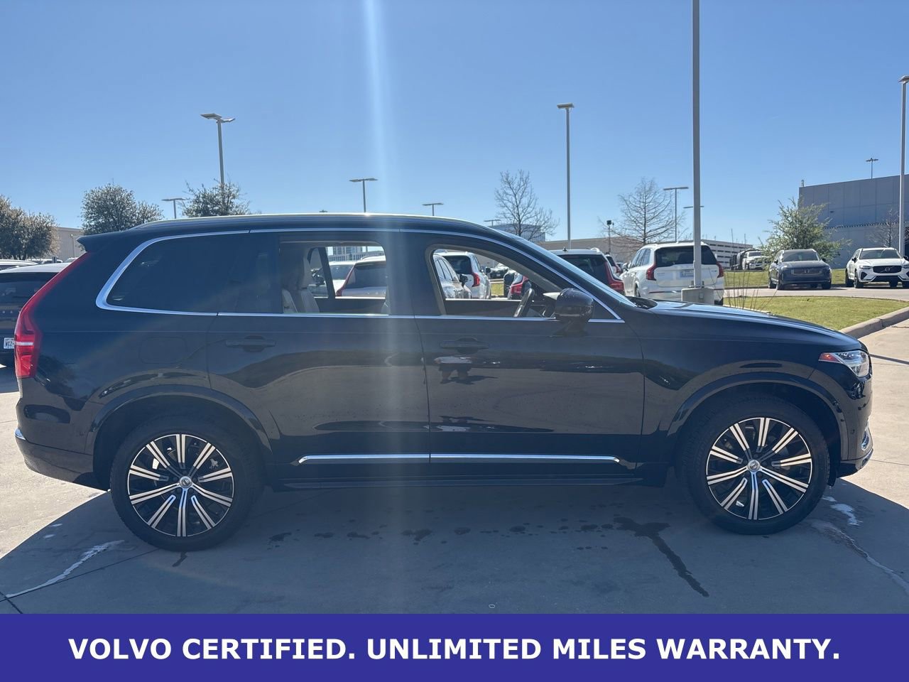 Used 2023 Volvo XC90 B6 Plus w/ Protection Package Premier image 4