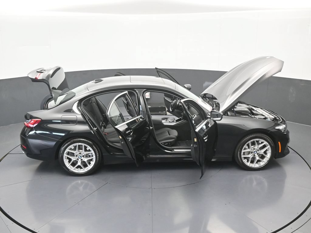 Used 2026 BMW 330i Sedan w/ Convenience Package RWD image 68