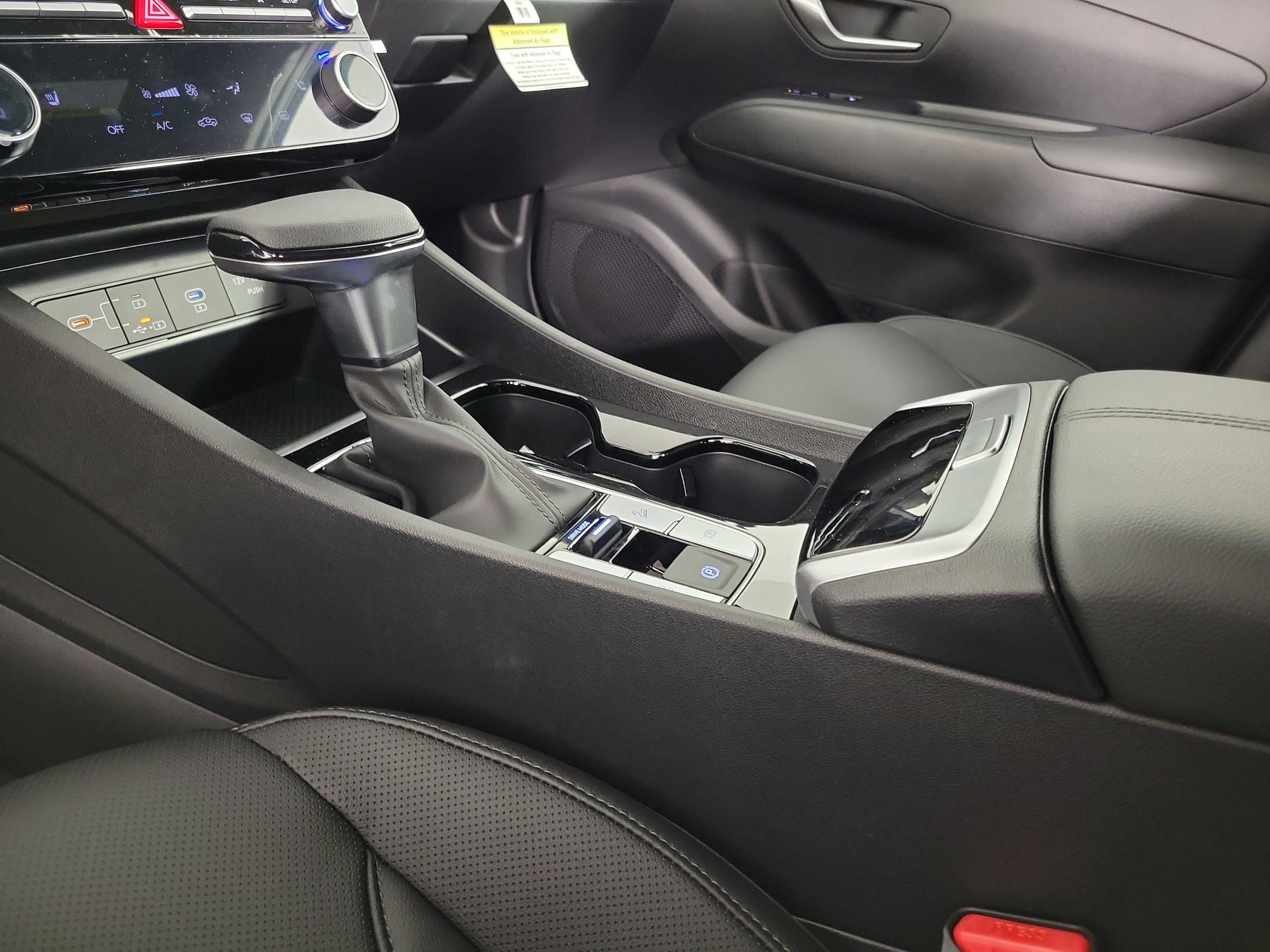 New 2025 Hyundai Santa Cruz SEL image 19