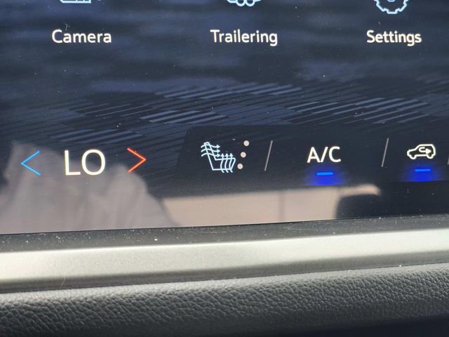 New 2026 Chevrolet Traverse LT w/ LPO, Floor Liner Package image 22