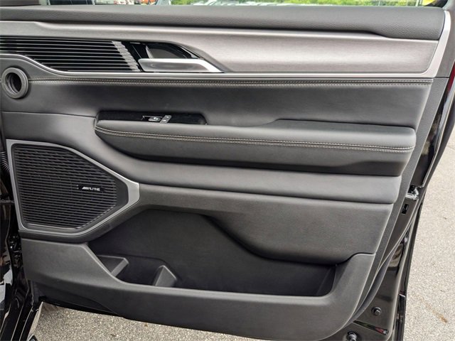 New 2025 Jeep Wagoneer L Series II w/ Convenience Group I image 39