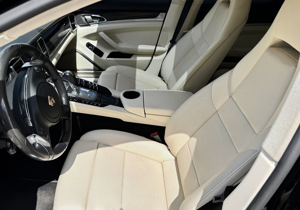 Used 2013 Porsche Panamera AWD/4WD image 15