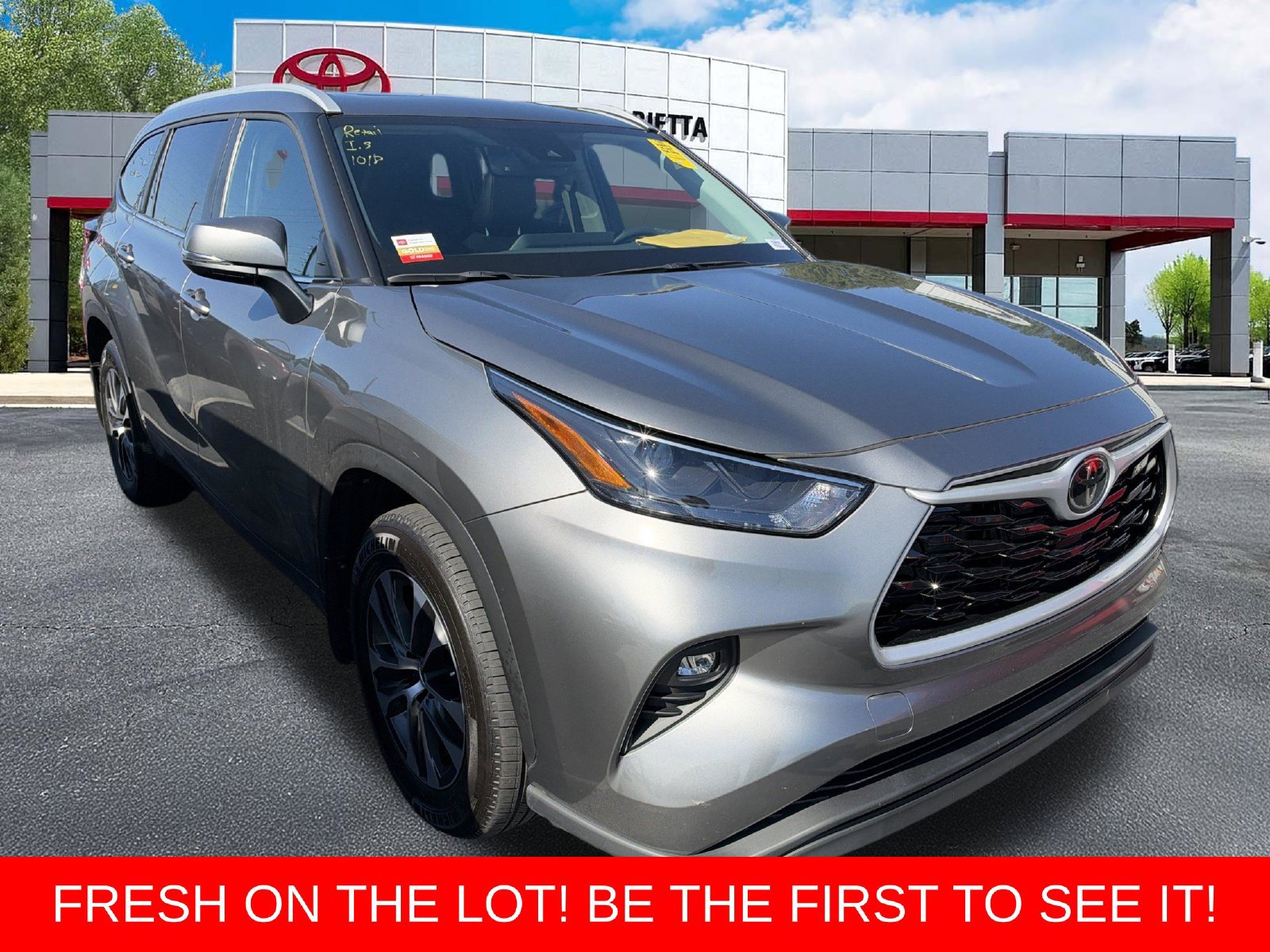 Used 2026 Toyota Highlander XLE