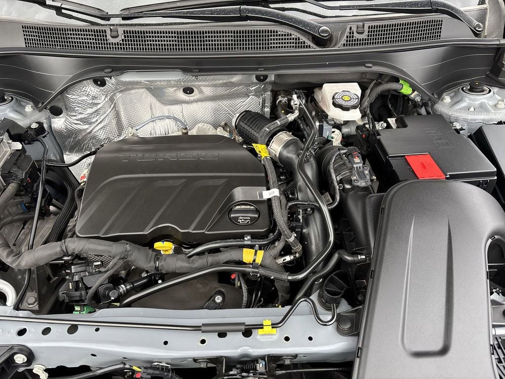 Used 2025 Buick Envista Avenir image 30