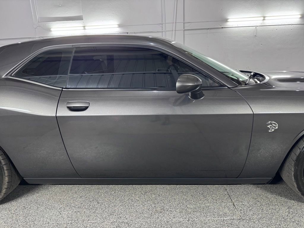 Used 2019 Dodge Challenger SRT Hellcat w/ Alcantara Appearance Package RWD image 5