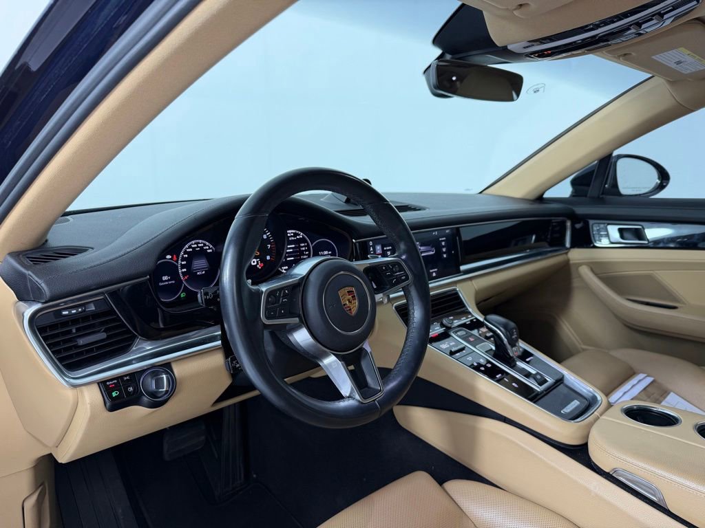 Used 2018 Porsche Panamera 4 AWD/4WD image 4