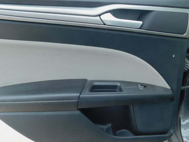 Used 2020 Ford Fusion S image 30