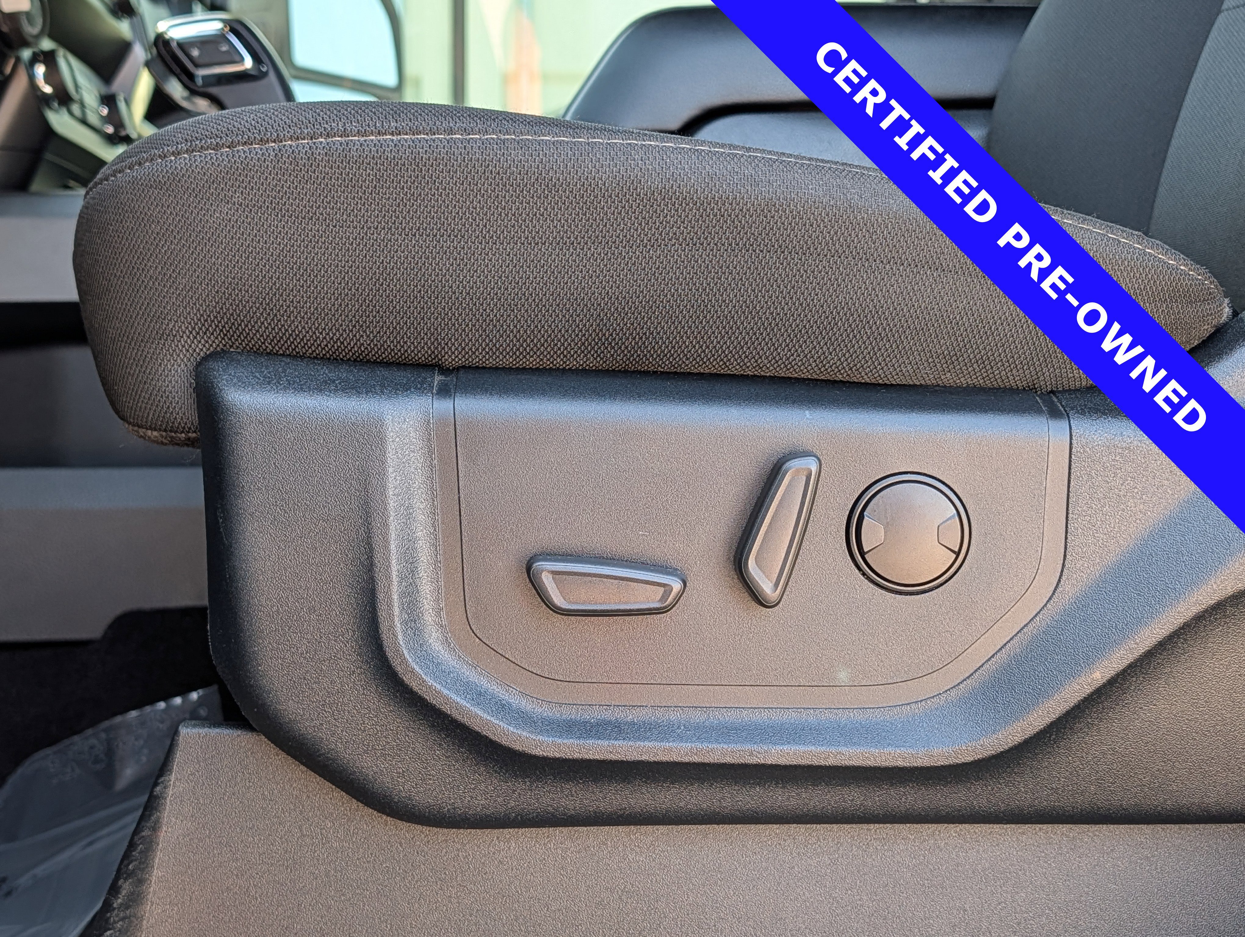 Certified 2020 Ford F150 XLT w/ Equipment Group 302A Luxury AWD/4WD image 23